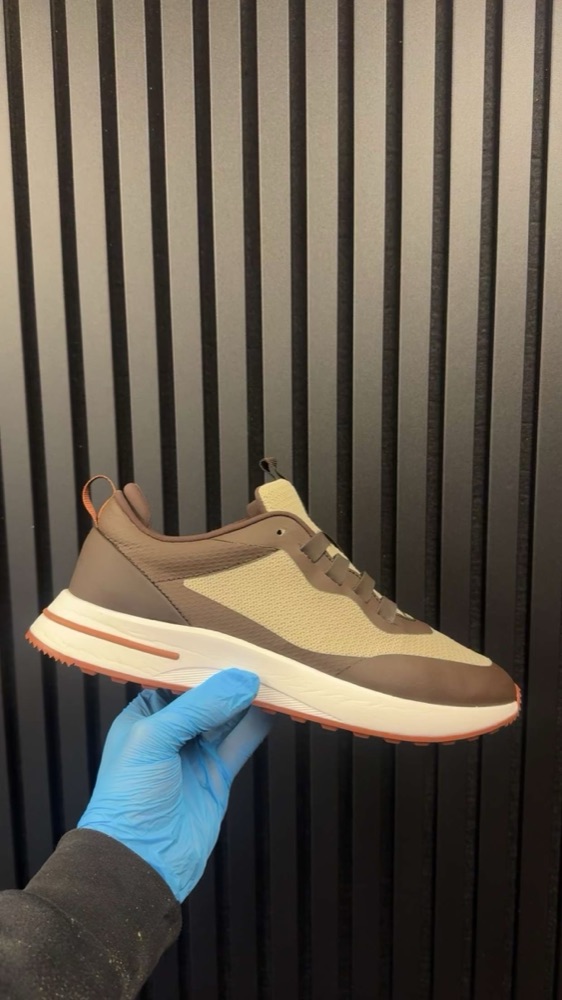 Sneaker — behandeld door Klean Patta's